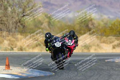 media/Mar-27-2022-CVMA (Sun) [[4786de14bf]]/Race 10 Supersport Shootout/